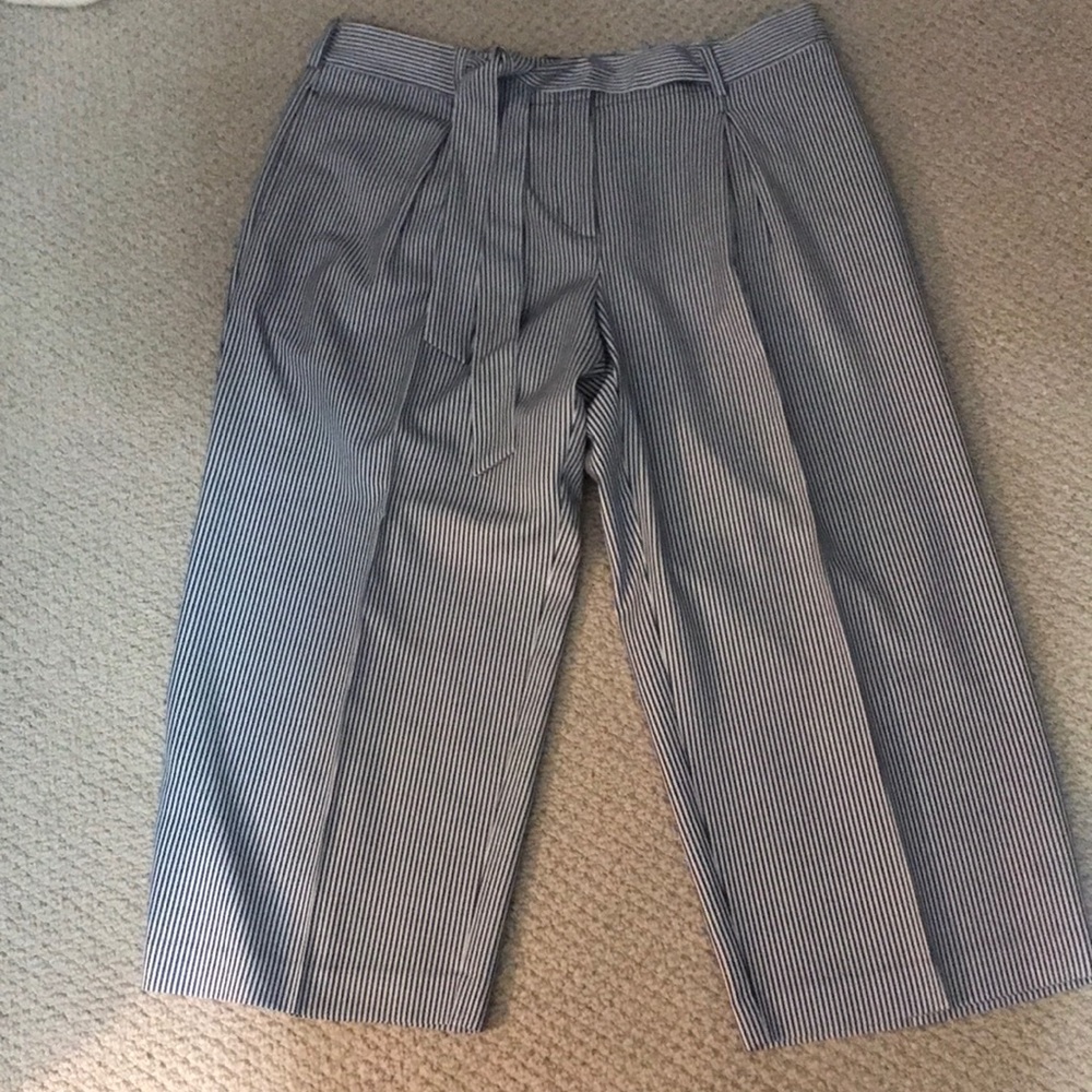 Crop pants